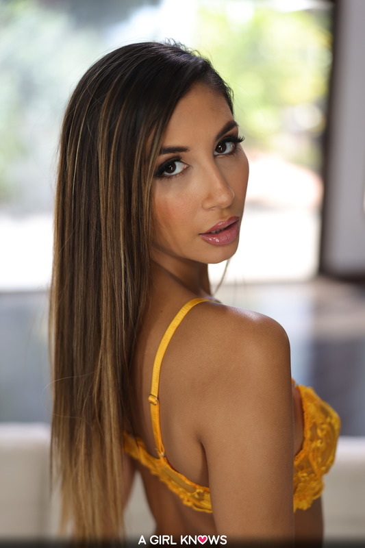 Horny Gianna Dior 6