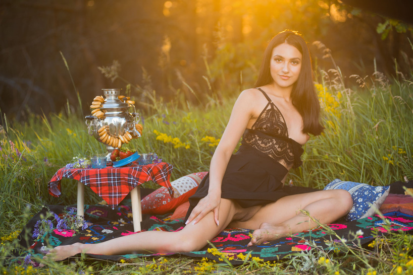 Picnic With Cira Nerri  6