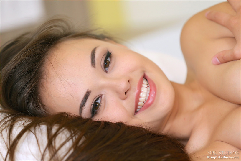 Li Moon Stripping And Posnig 11