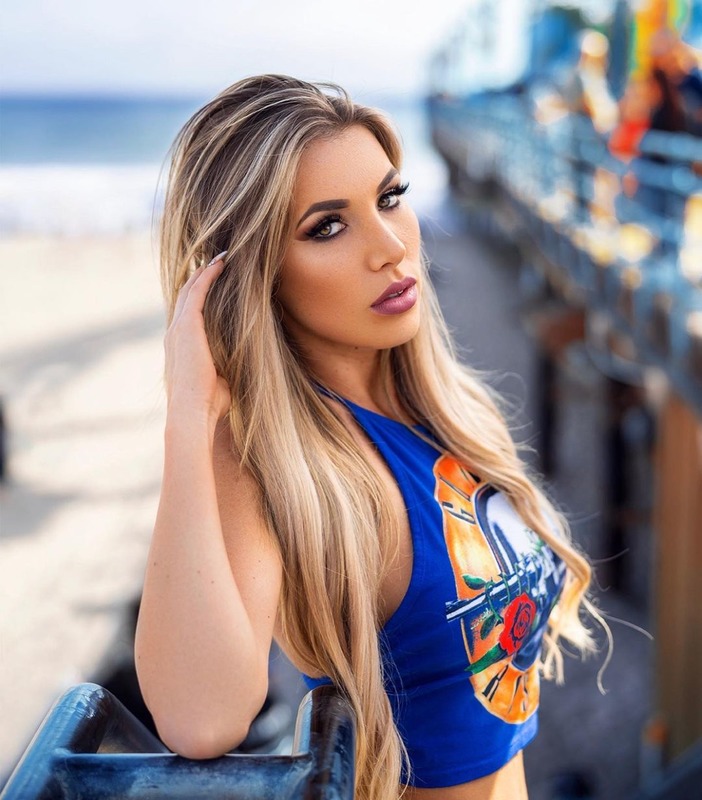 The Beautiful Alex Kay 14