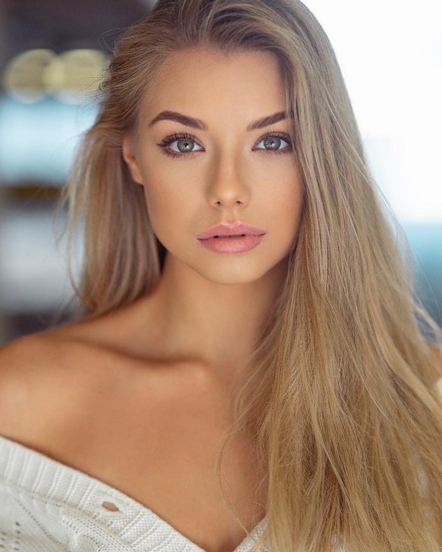 Izabela Dybowska 16