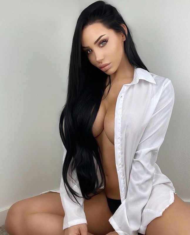 Natasha Noelle 18