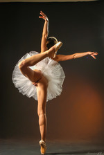 Ballerina 12